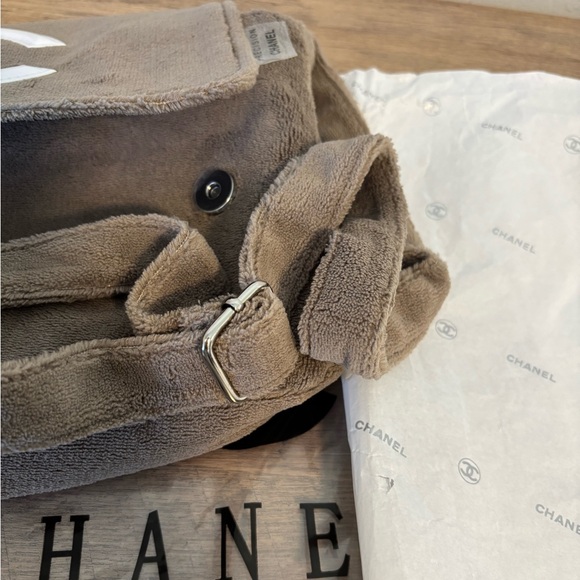 Sold———-   ** NEW **  CHANEL Precision - Picture 9 of 10